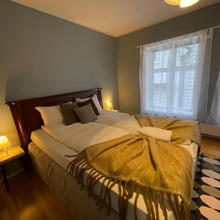 Apartment Charming 2-bed In Stavanger